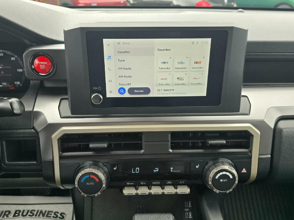 Photo 9 of this TOYOTA TACOMA 4WD