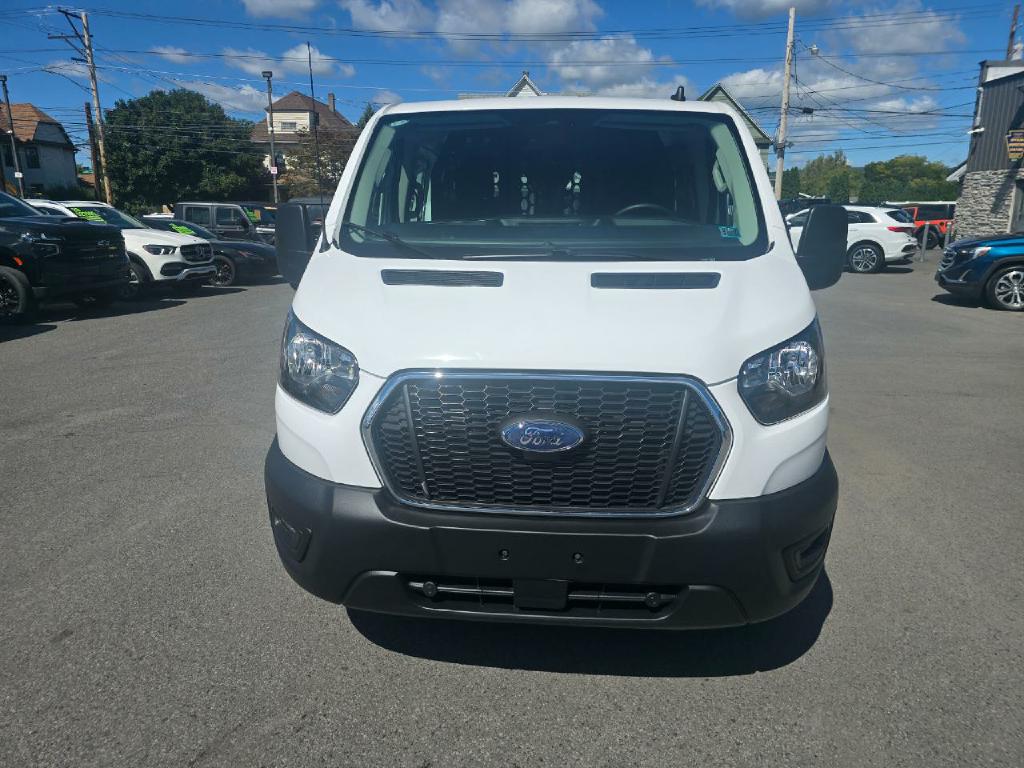 Photo 18 of this FORD TRANSIT CARGO V