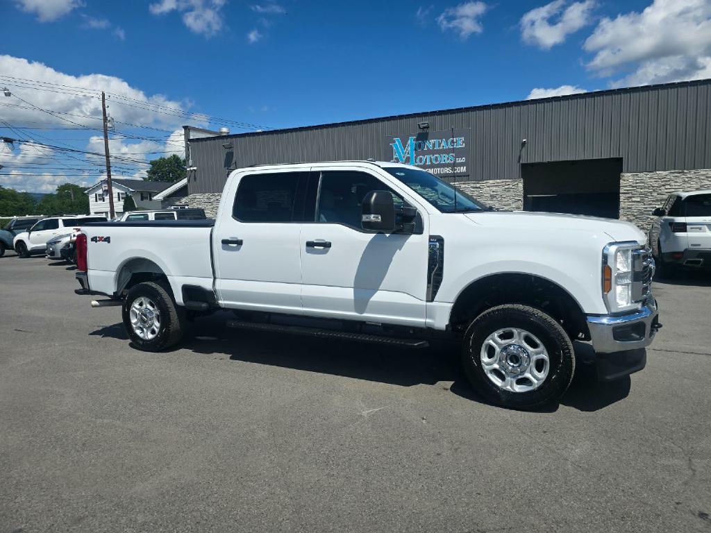 Photo 5 of this FORD SUPER DUTY F-25