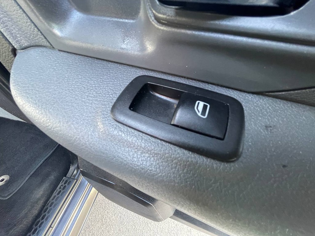 Photo 14 of this RAM 1500