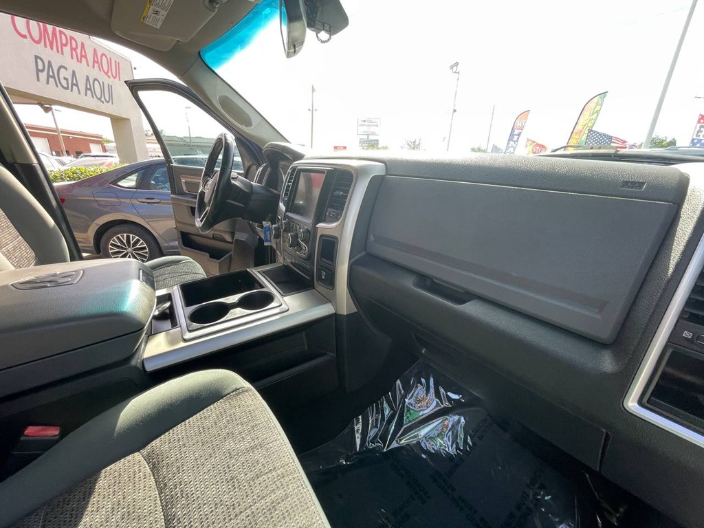 Photo 21 of this RAM 1500