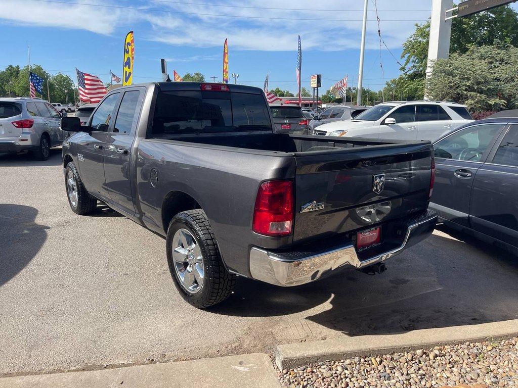 Photo 4 of this RAM 1500