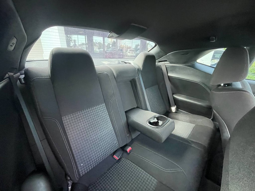 Photo 14 of this DODGE CHALLENGER