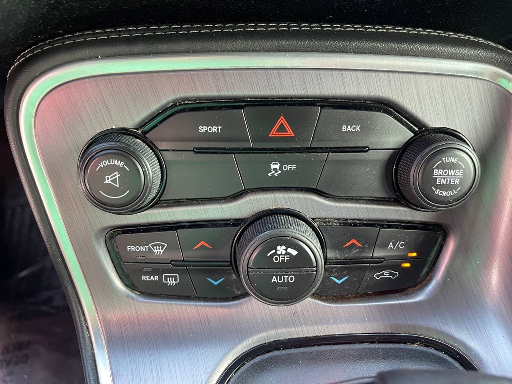 Photo 29 of this DODGE CHALLENGER