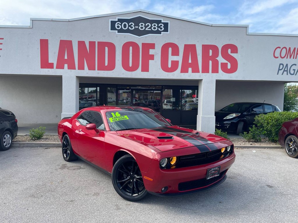 Photo 33 of this DODGE CHALLENGER