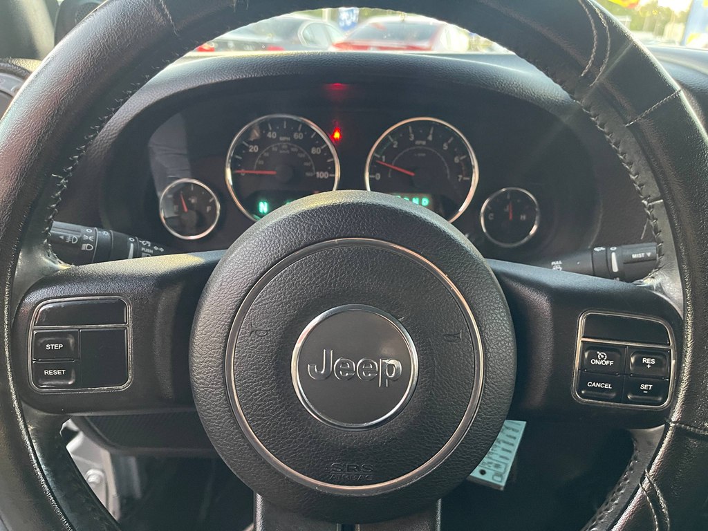Photo 17 of this JEEP WRANGLER