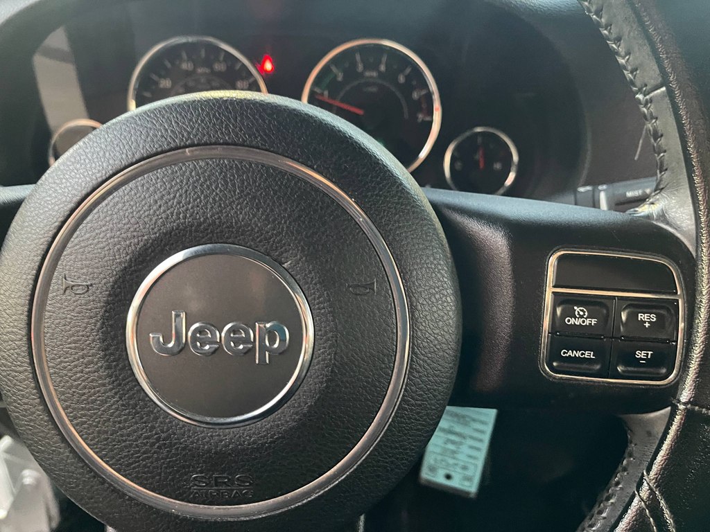 Photo 18 of this JEEP WRANGLER