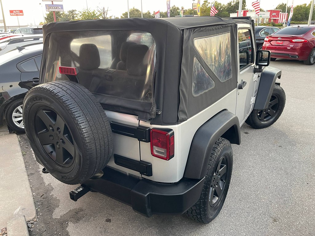 Photo 29 of this JEEP WRANGLER