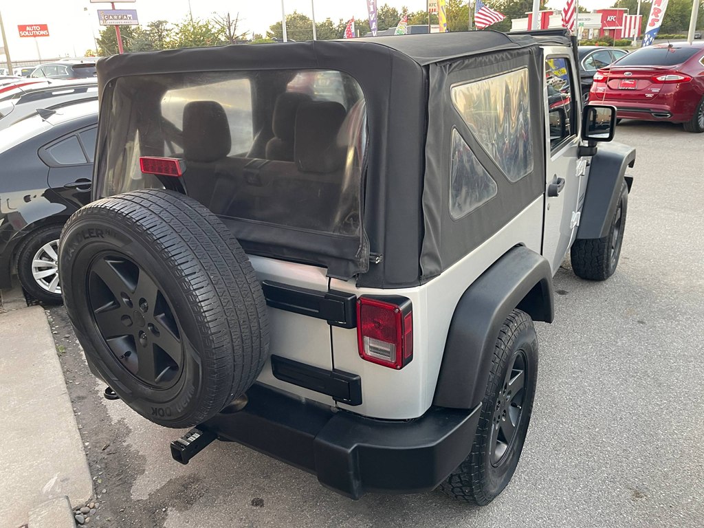 Photo 5 of this JEEP WRANGLER