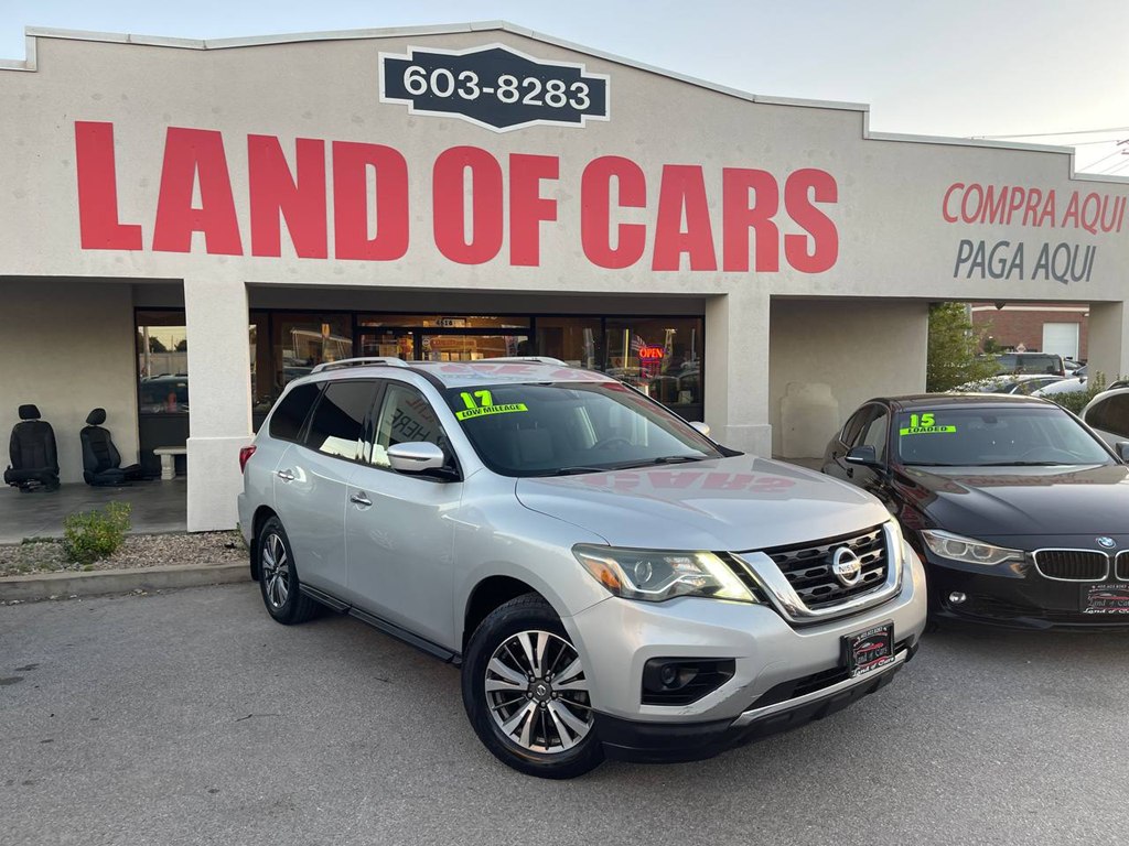 Photo 44 of this NISSAN PATHFINDER