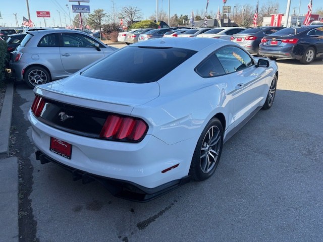 Photo 8 of this FORD MUSTANG