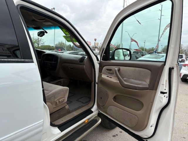 Photo 5 of this TOYOTA SEQUOIA
