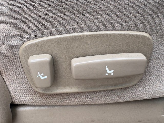 Photo 9 of this TOYOTA SEQUOIA
