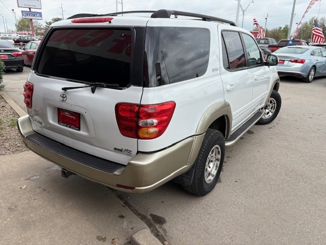 Photo 4 of this TOYOTA SEQUOIA