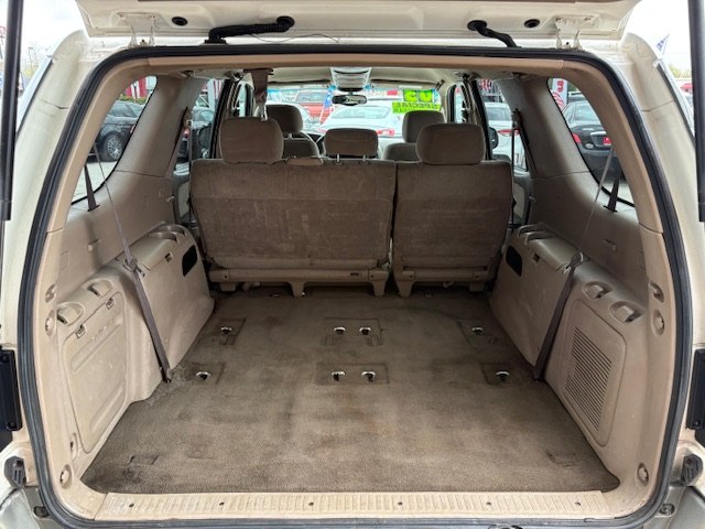 Photo 29 of this TOYOTA SEQUOIA
