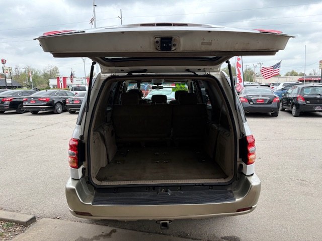 Photo 28 of this TOYOTA SEQUOIA