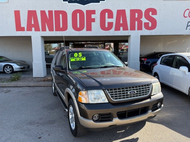 Photo 33 of this FORD EXPLORER
