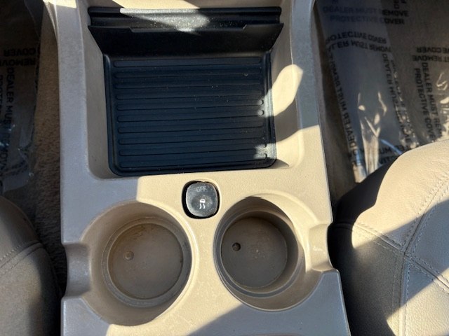 Photo 26 of this FORD EXPLORER
