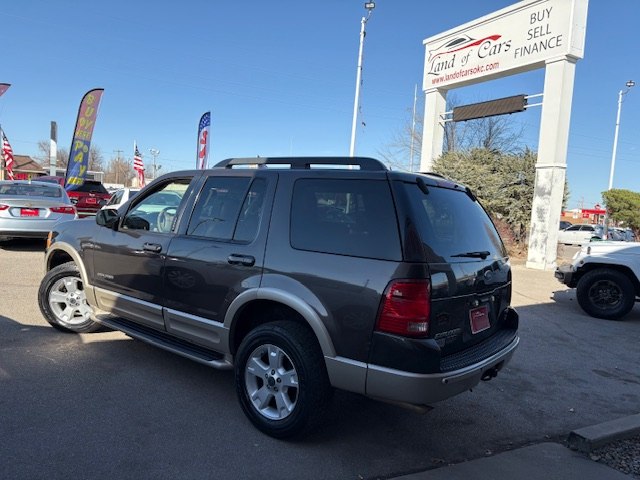 Photo 2 of this FORD EXPLORER