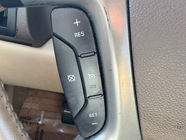 Photo 17 of this GMC YUKON
