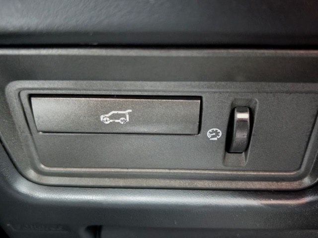 Photo 23 of this LAND ROVER RANGE ROVER EVO