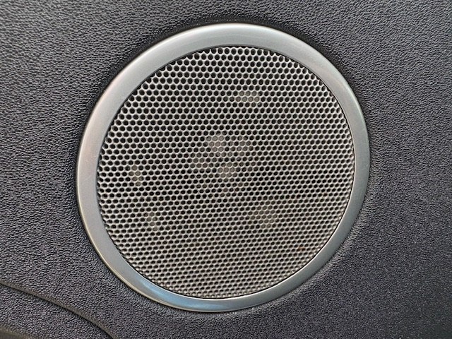 Photo 16 of this LAND ROVER RANGE ROVER EVO
