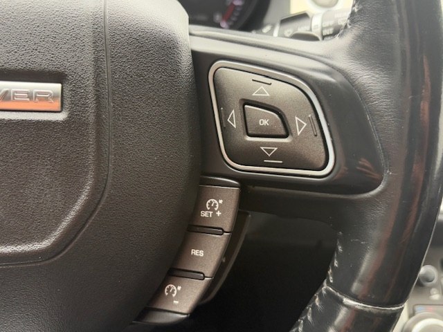Photo 27 of this LAND ROVER RANGE ROVER EVO