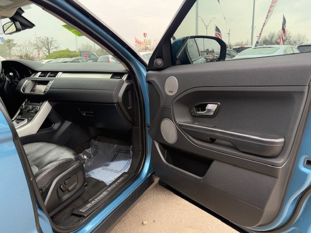 Photo 5 of this LAND ROVER RANGE ROVER EVO