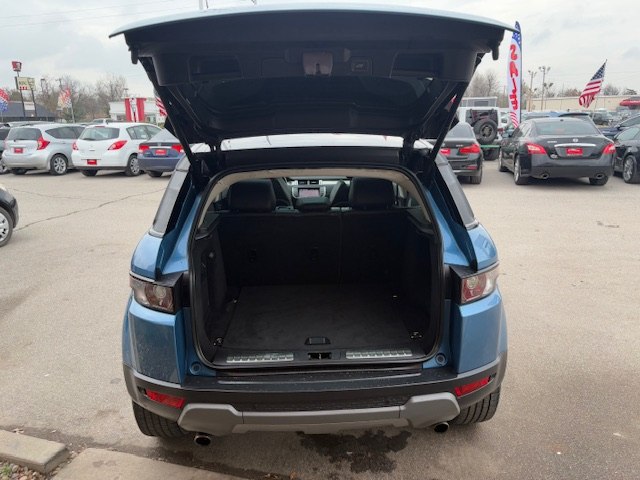 Photo 42 of this LAND ROVER RANGE ROVER EVO
