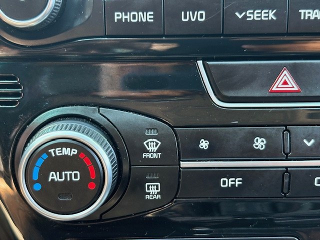 Photo 28 of this KIA OPTIMA