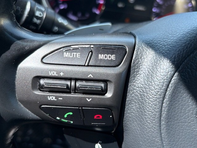 Photo 23 of this KIA OPTIMA