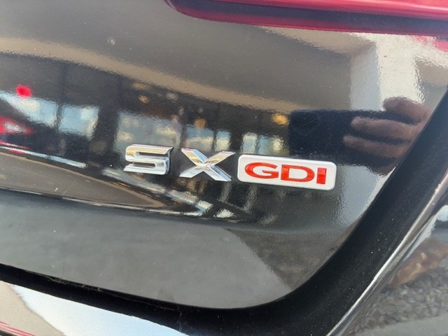 Photo 37 of this KIA OPTIMA