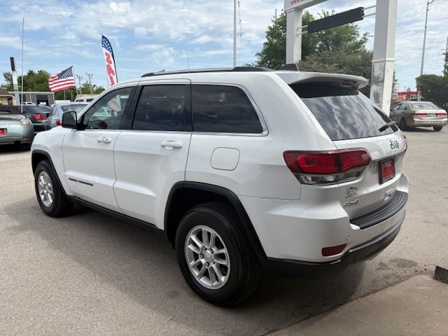 Photo 38 of this JEEP GRAND CHEROKEE