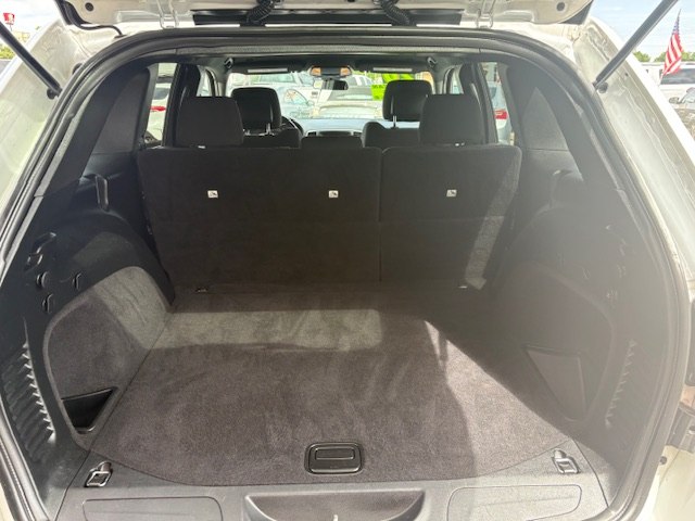 Photo 35 of this JEEP GRAND CHEROKEE