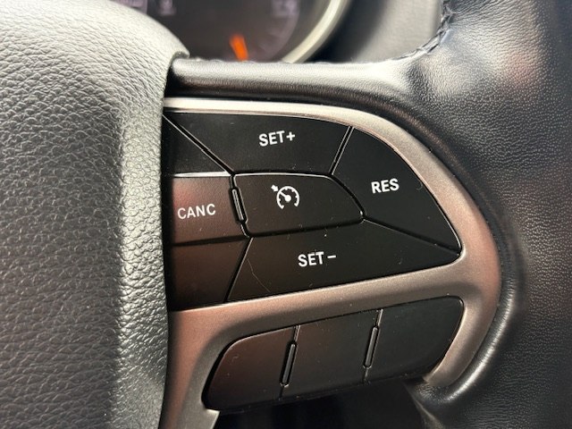 Photo 23 of this JEEP GRAND CHEROKEE