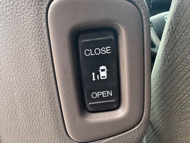 Photo 17 of this HONDA ODYSSEY