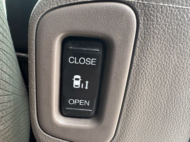 Photo 13 of this HONDA ODYSSEY