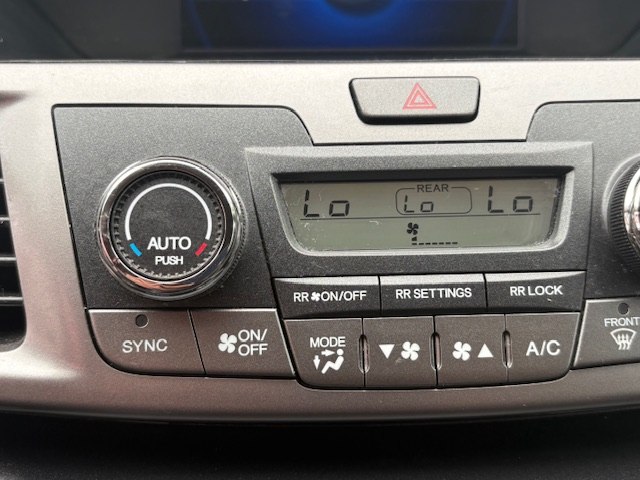 Photo 28 of this HONDA ODYSSEY