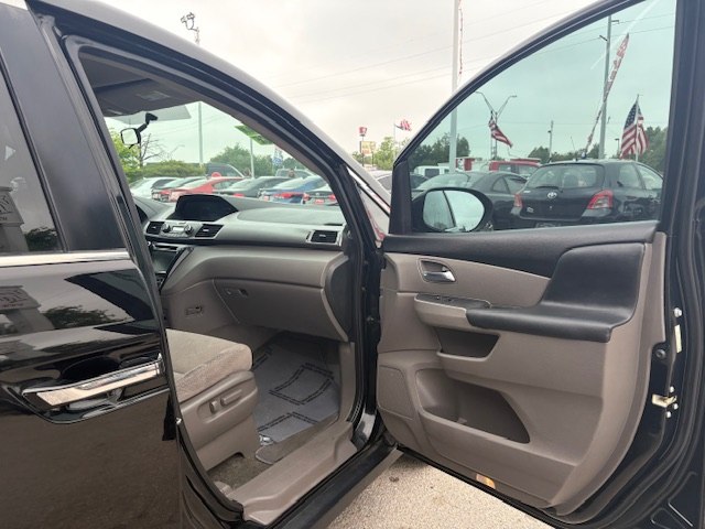 Photo 5 of this HONDA ODYSSEY