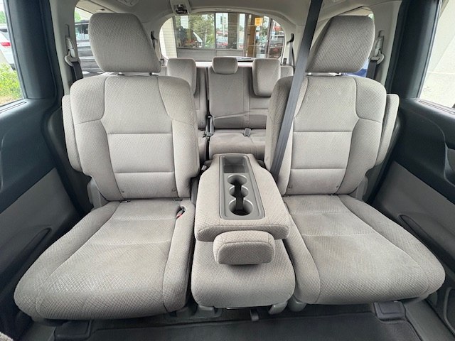 Photo 38 of this HONDA ODYSSEY
