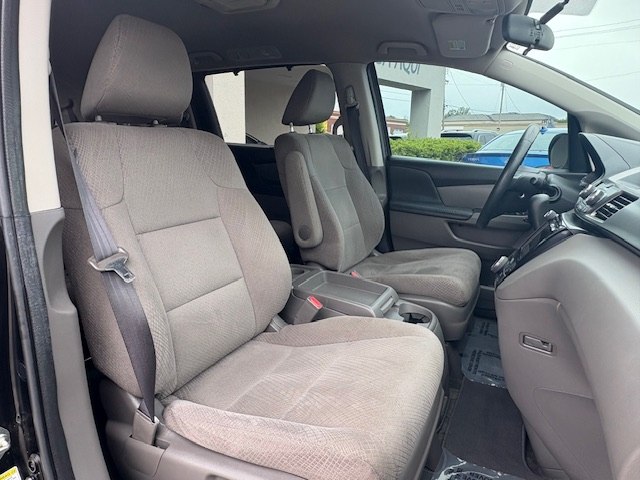 Photo 9 of this HONDA ODYSSEY