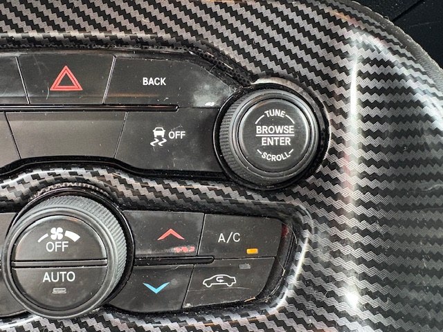 Photo 21 of this DODGE CHALLENGER