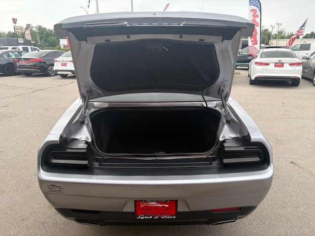 Photo 28 of this DODGE CHALLENGER