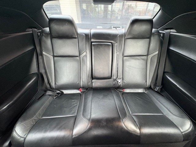 Photo 25 of this DODGE CHALLENGER