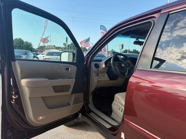 Photo 15 of this HONDA PILOT