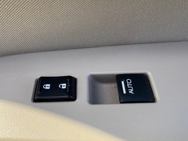 Photo 7 of this HONDA PILOT