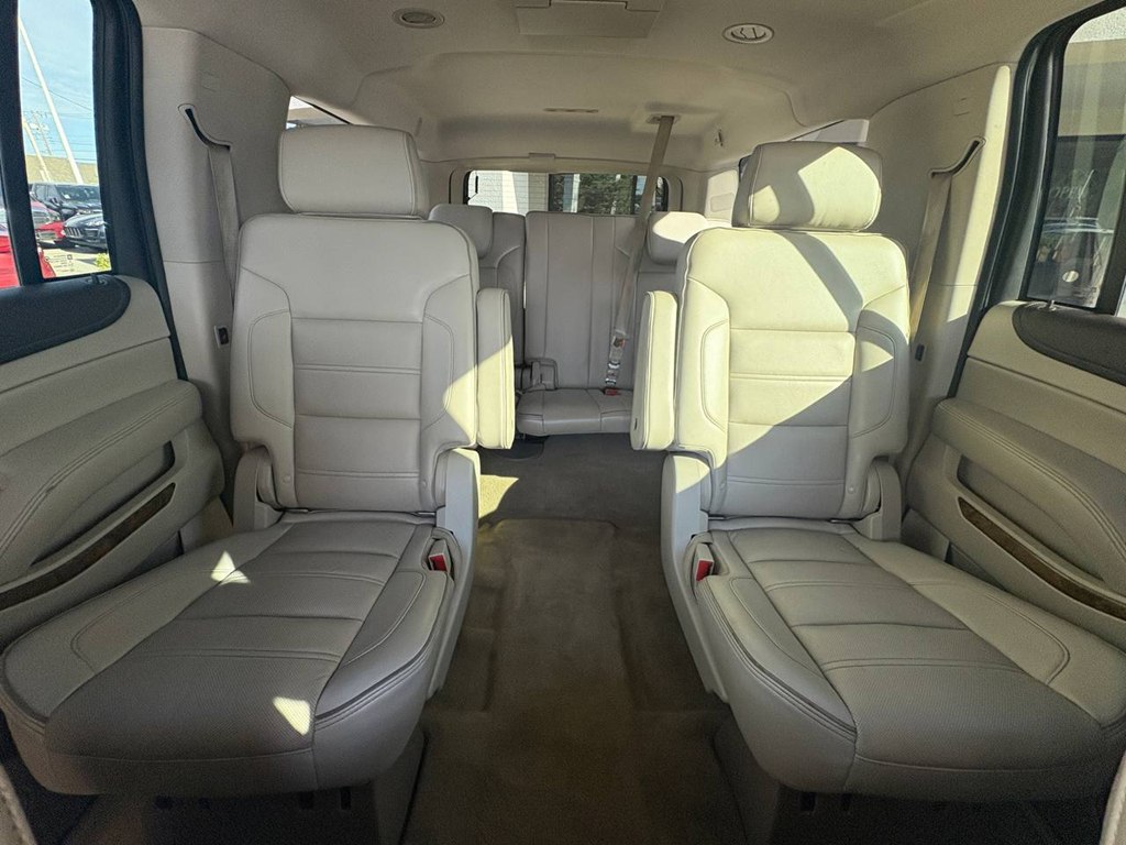 Photo 33 of this GMC YUKON XL