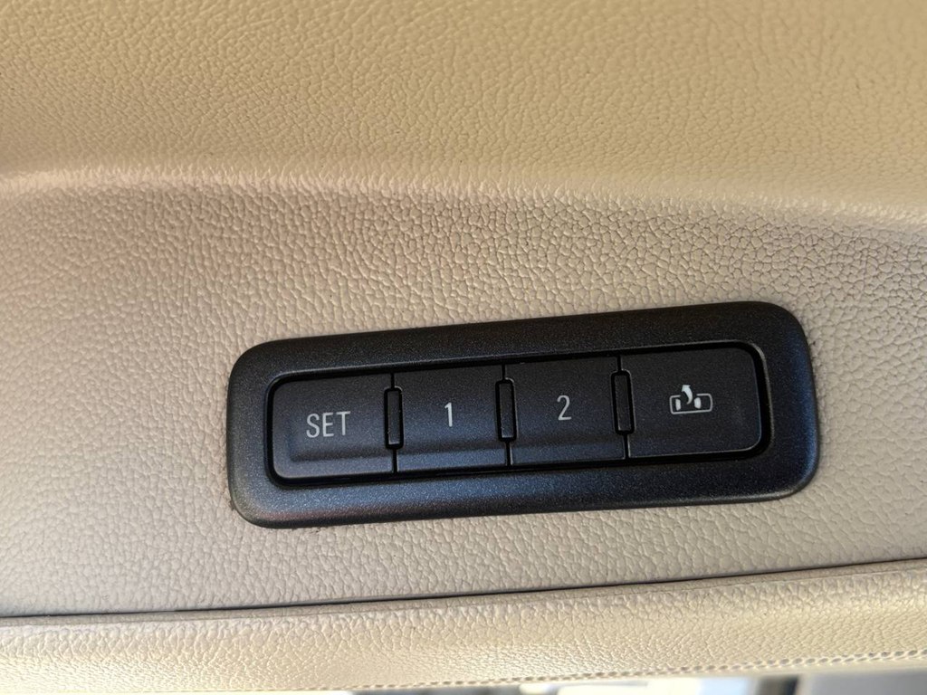 Photo 18 of this GMC YUKON XL
