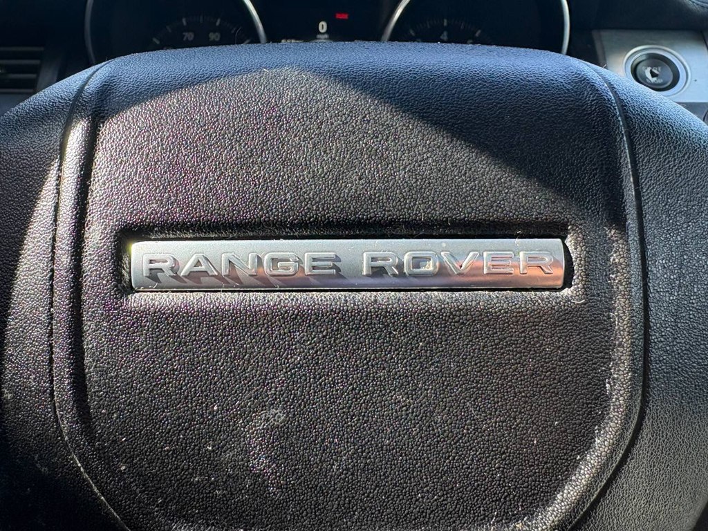 Photo 21 of this LAND ROVER RANGE ROVER EVO