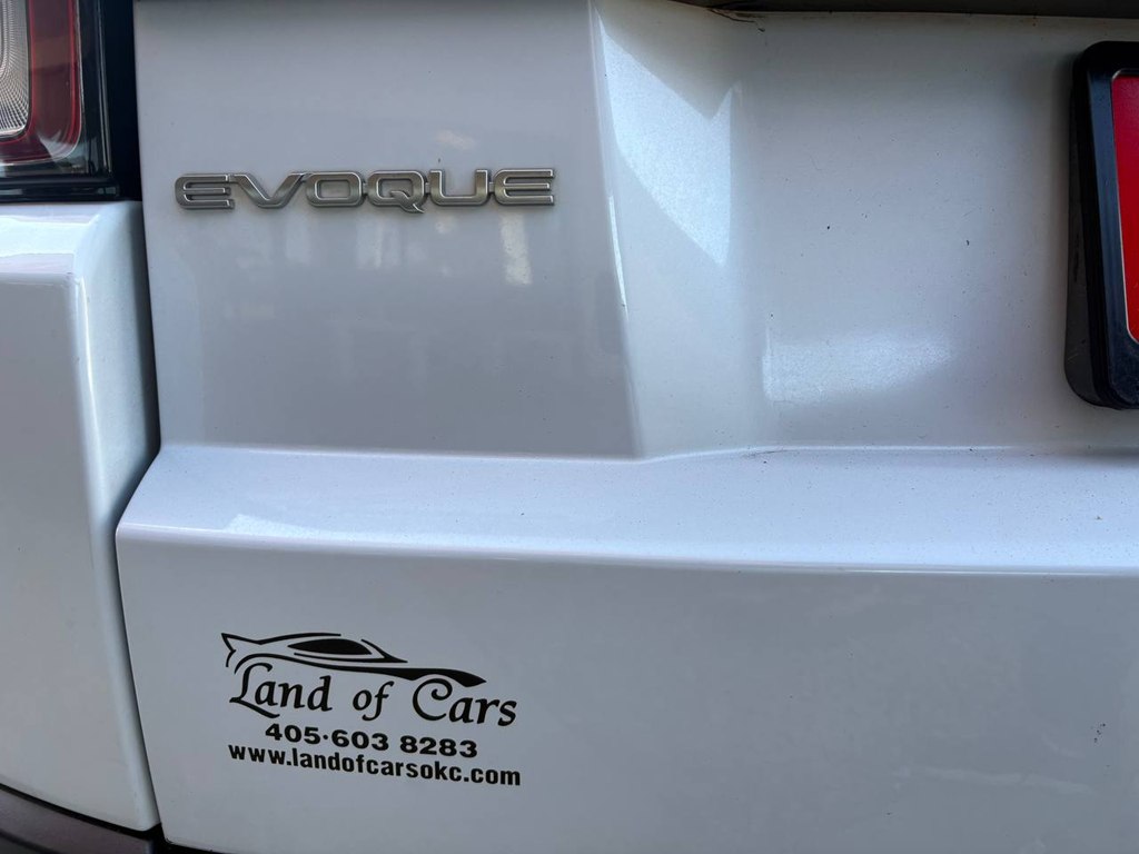 Photo 34 of this LAND ROVER RANGE ROVER EVO